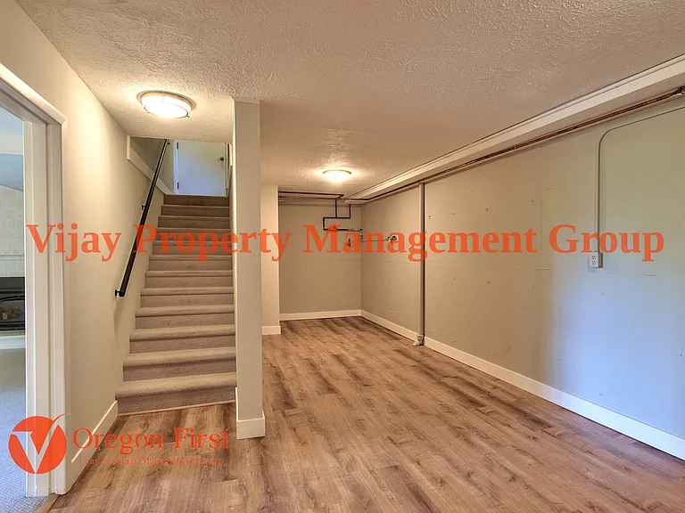 12274 NW Coleman Dr — Photo 33