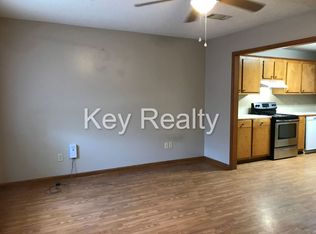 1322 Palmetto St #B, Pineville, LA 71360