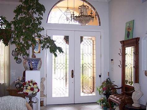 Entry/Foyer