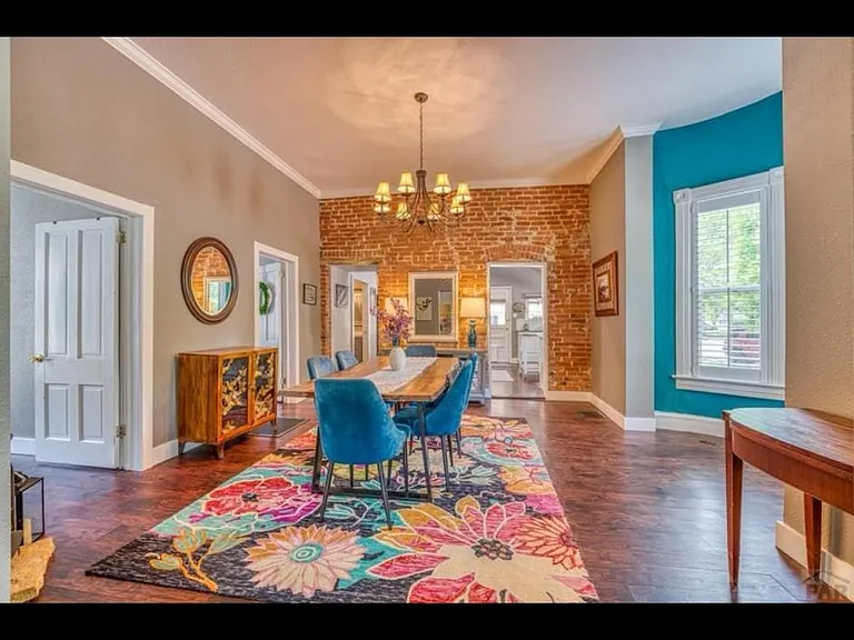 731 Greenwood Ave — Photo 4