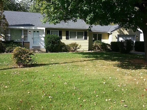 3rd image of 9311 Baldwin Dr