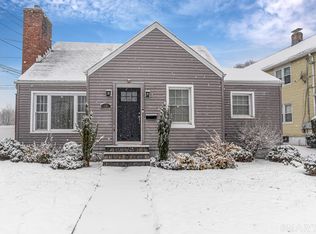 15 Henry Avenue, Stratford, CT 06614