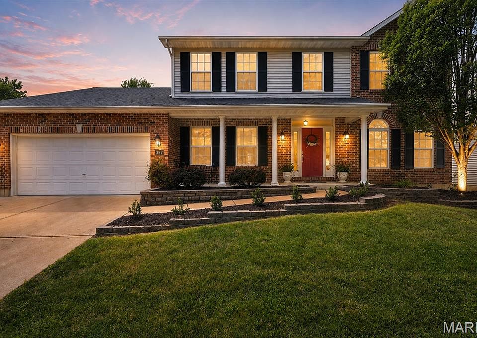 1st image of 857 Heron Woods Dr