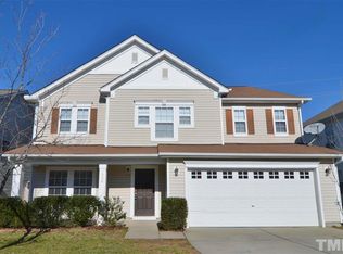 324 Edgecroft Way, Fuquay Varina, NC 27526