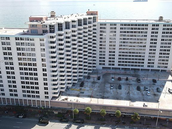 3rd image of 2899 Collins Ave APT 1234
