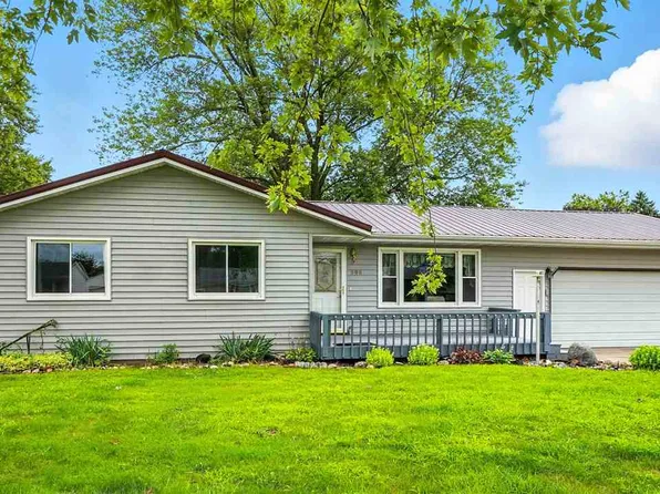 906 S 11th Ave, Washington, IA 52353