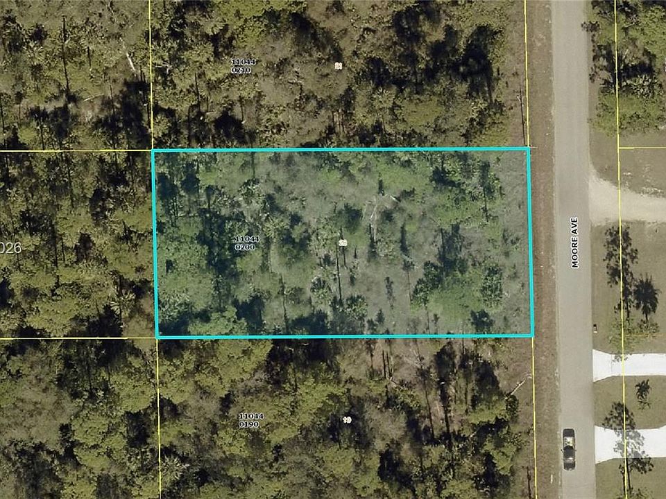 1st image of 715 Moore Ave