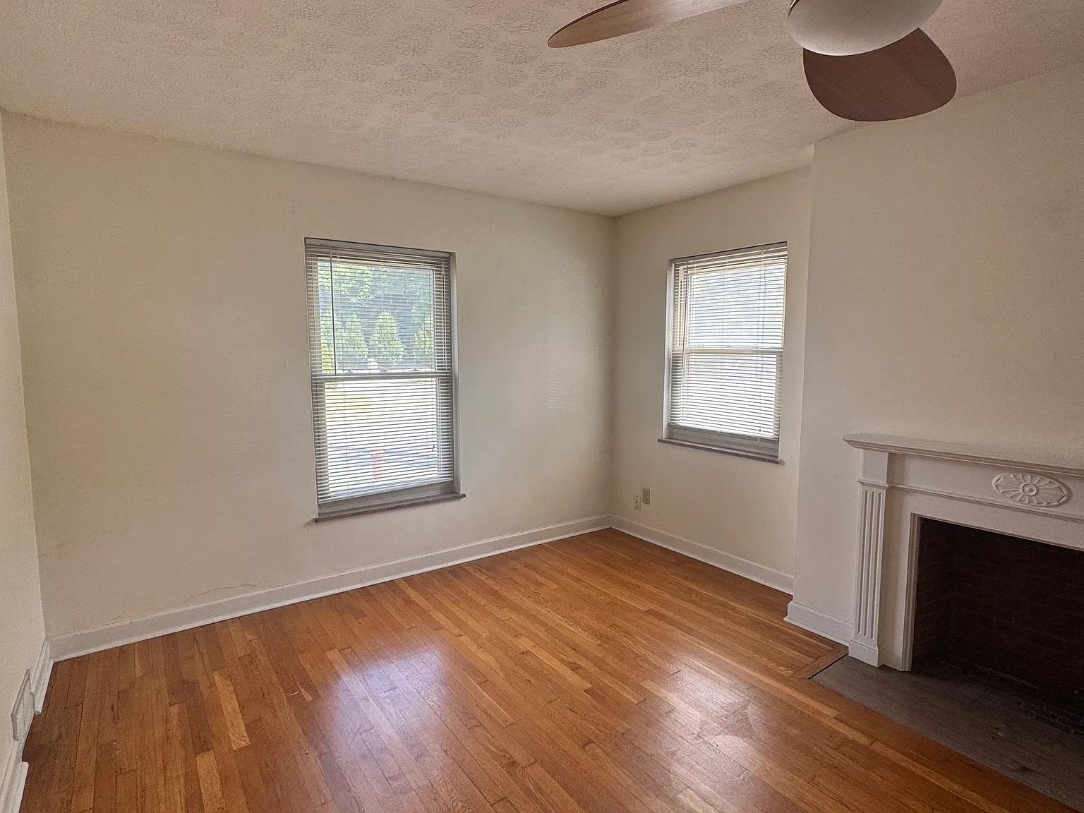 1 bed, 650 sqft, $1,150 — Photo 4