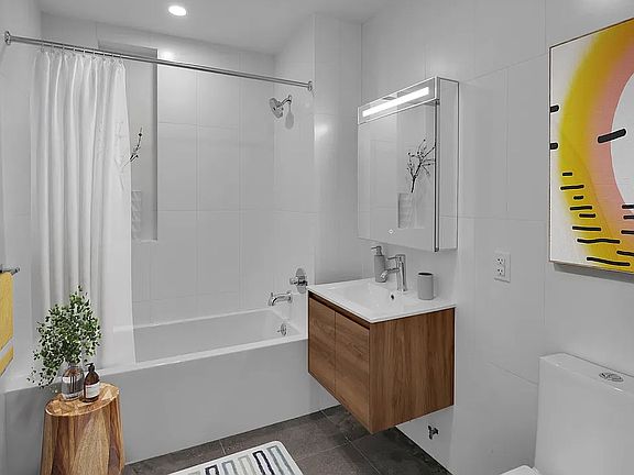3rd image of 280 Meeker Ave #412