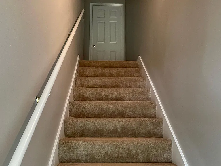 438 Joshua Ct — Photo 16