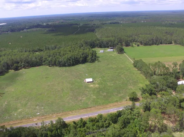 1109 NE Gum Swamp Rd, Lake City, FL 32055