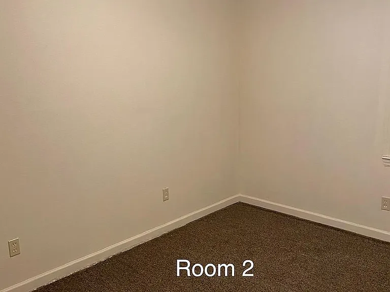 2913 Walnut Ave — Photo 3