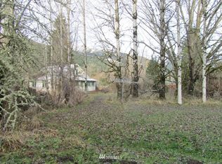 7986 Us Highway 12 Hwy, Glenoma, WA 98336