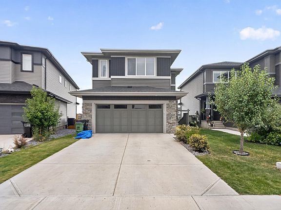 2nd image of 9514 Pear Close SW