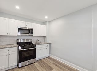 2001 Dorrance St, Philadelphia, PA 19145