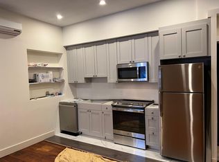 8 S Front St #2B, Philadelphia, PA 19106