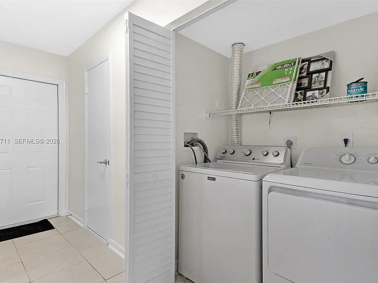 741 NW 105th Ter #TOWNHOUSE — Photo 9