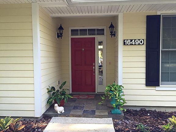 4th image of 16490 NE 51st St