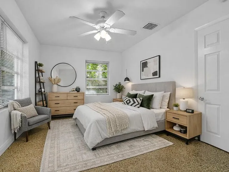 702 Sunset Dr — Photo 14