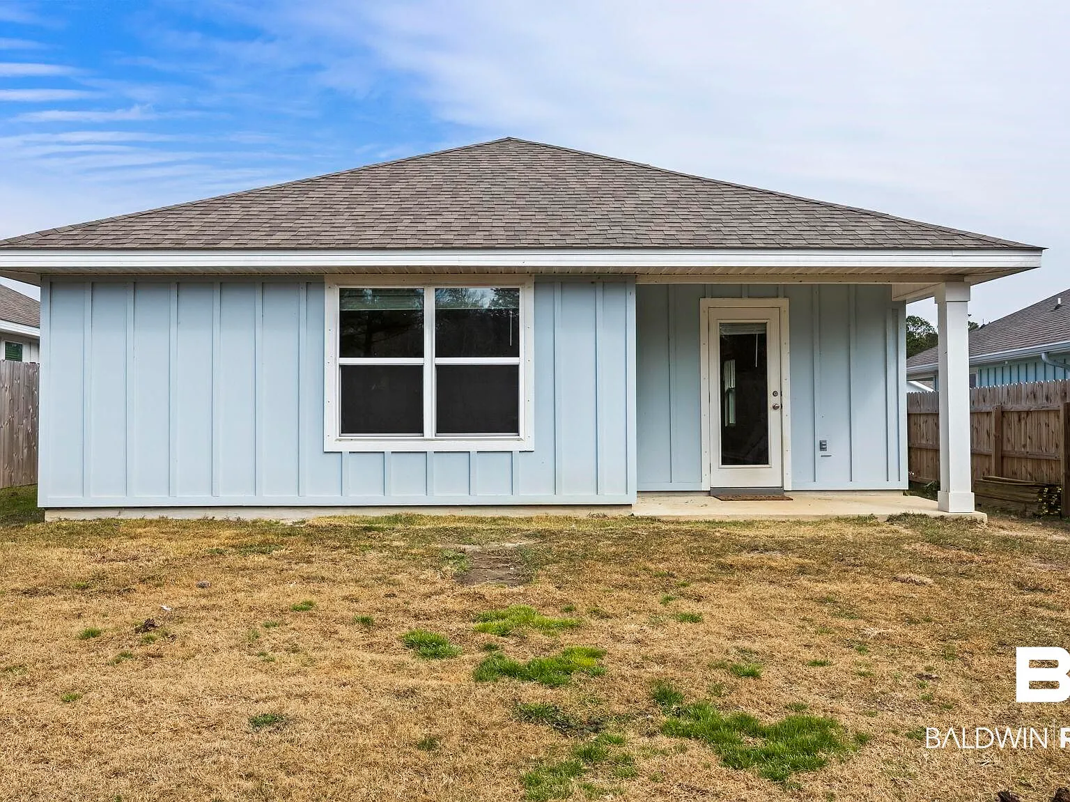3 bed, 2.0 bath, 1425 sqft, $2,200 — Photo 4