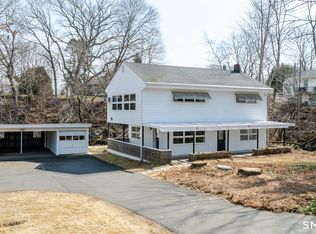 101 Old Norwich Road, Waterford, CT 06375
