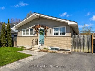 1237 Vancouver Ave, Ottawa, ON K1V6V2