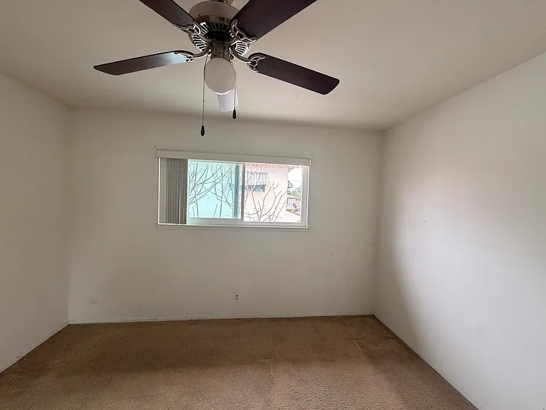 9105 Margaret St — Photo 22