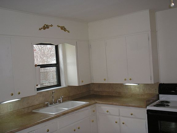 Granite like countertops