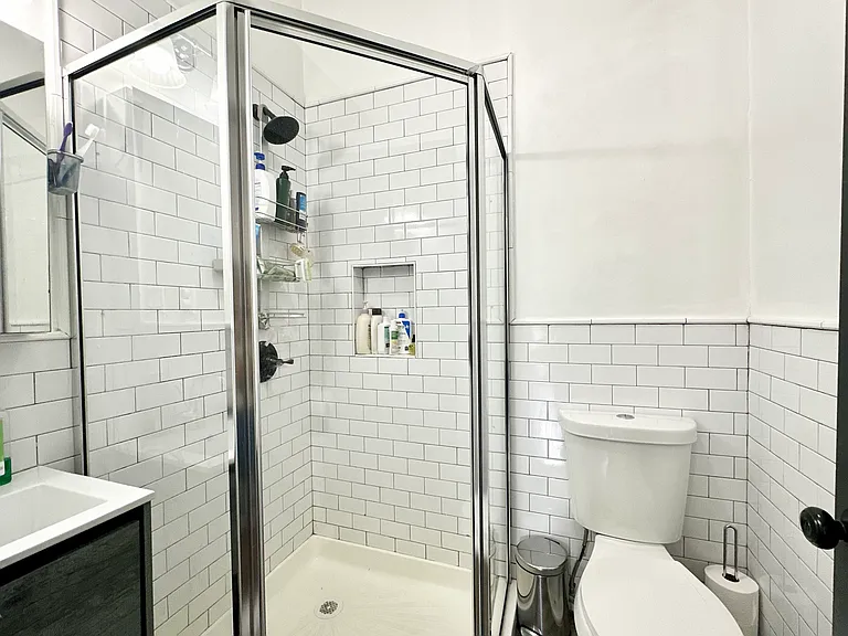 179 Herkimer St #1 — Photo 14