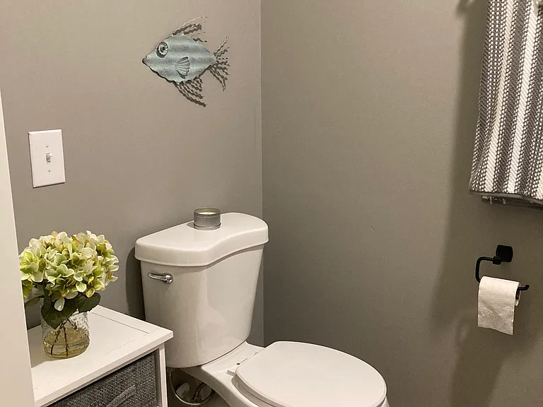 2129 Acklen Ave #8 — Photo 9