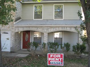 7658 Cascade Oak Dr, San Antonio, TX 78249