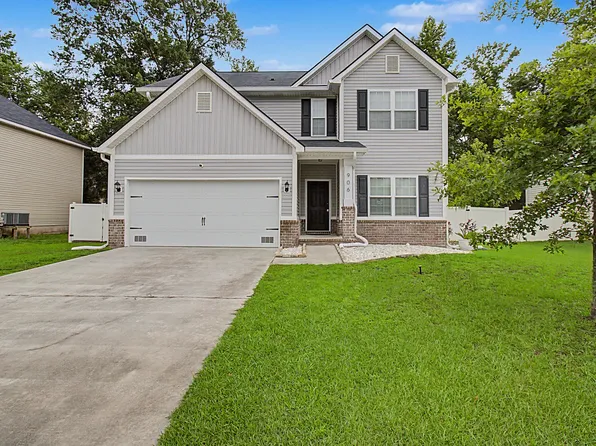 906 Rachel Ln, Hinesville, GA 31313