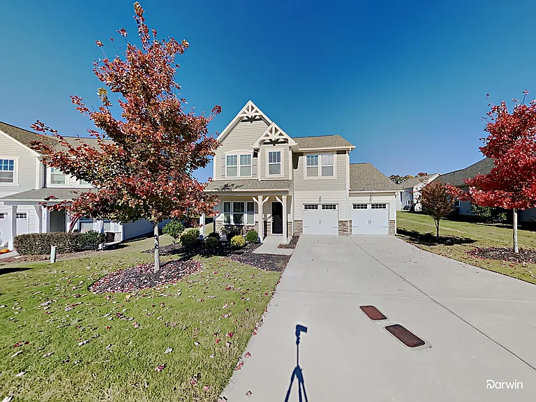 266 Whispering Hills Dr — Photo 2