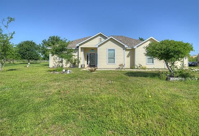 1st image of 146 Casa Blanca Dr