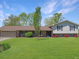 8371 Cherrycreek Dr, Dayton, OH 45458