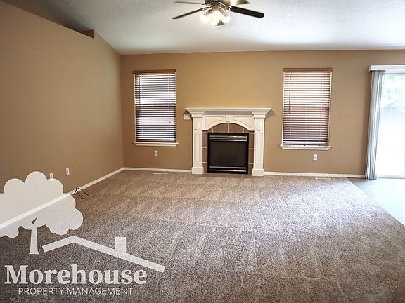 3rd image of 17328 N Ronan Ave
