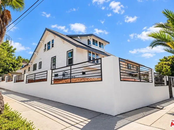 152 N Benton Way, Los Angeles, CA 90026