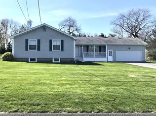 46 Ward Ave, Middletown, RI 02842