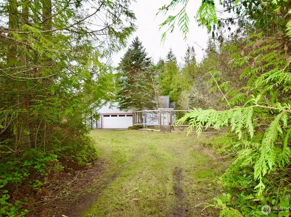 323 Critter Country Trail, Sequim, WA 98382