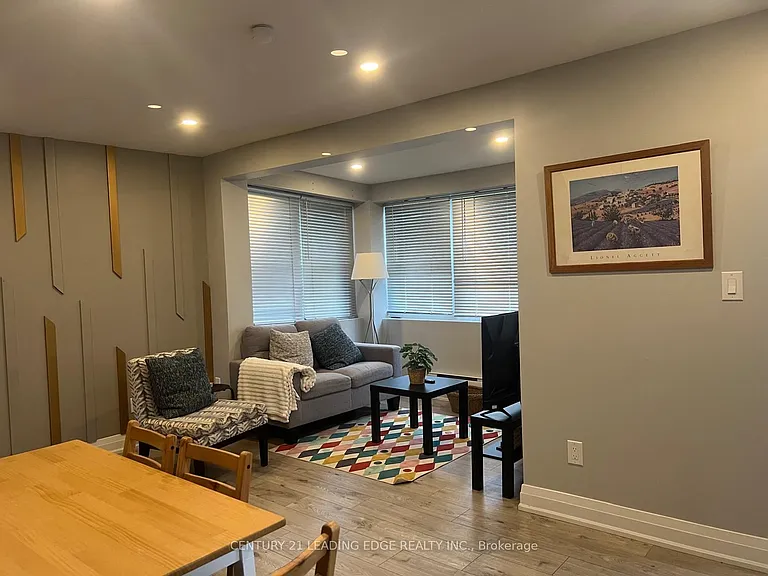 15 Westbrook Ave — Photo 5