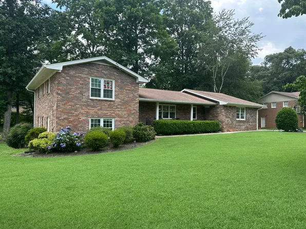 2653 Club Valley Dr NE, Marietta, GA 30068