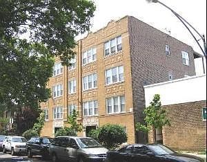 Belmont & Pulaski