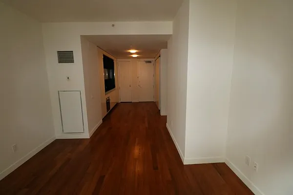 Rented by Level Group | media 14
