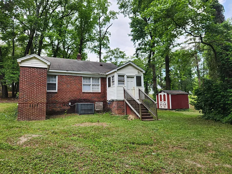 4312 Wentworth Dr — Photo 5