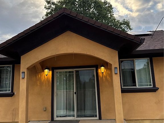 4th image of 1528 Della Ln