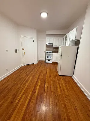 Rented by Oxford Property Group | media 6