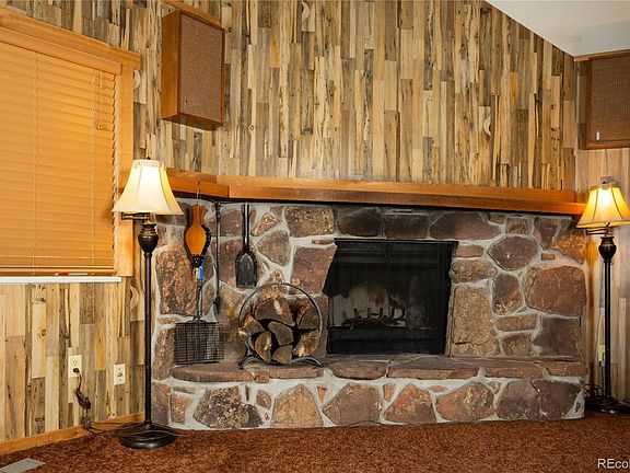 5th image of 150 Yellow Pine Drive