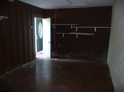 2nd image of 10 Saint Andrews Ct