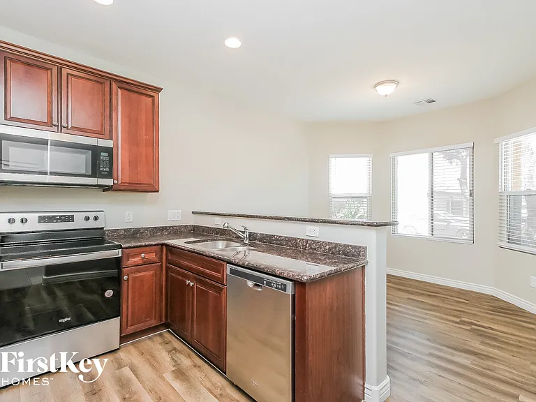 677 W Mesquite Tree Ln — Photo 6