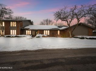 29530 Gleneagles Rd #F, Perrysburg, OH 43551